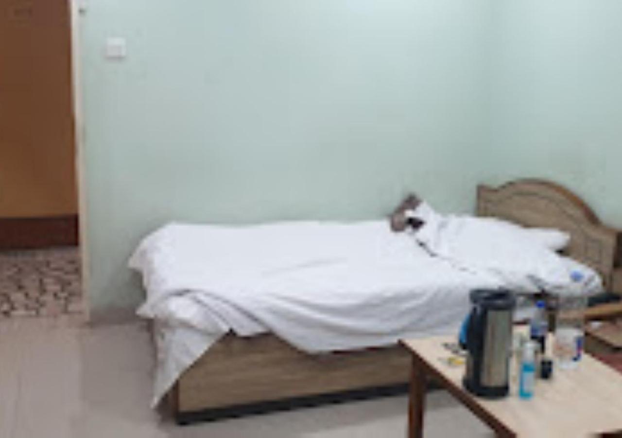 Hotel Mayur Restaurant Chandrapur Extérieur photo